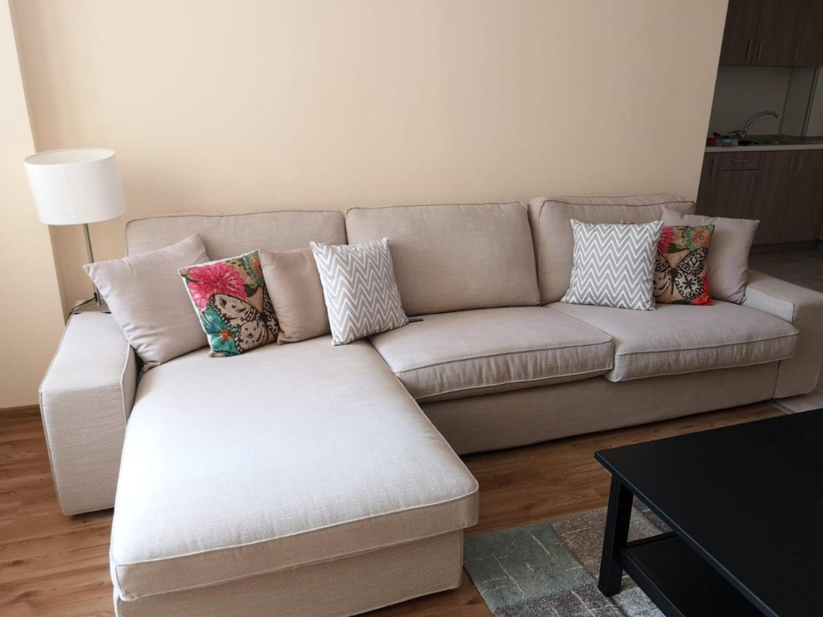 Flora Beach Private Aparthotel เปาโมเรีย ภายนอก รูปภาพ